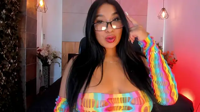 Snapshot of BellaHarllow chatting on 9, 7, 2026 BellaHarllow online show from 9, 7, 2026