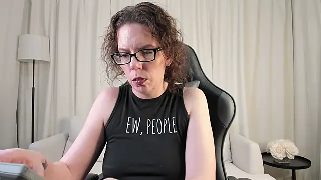 SaraDesirexo online show from 7, 3, 2026