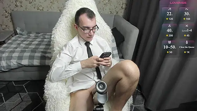 Snapshot of Maxxtw1nk chatting on 1, 8, 2026 Maxxtw1nk online show from 1, 8, 2026