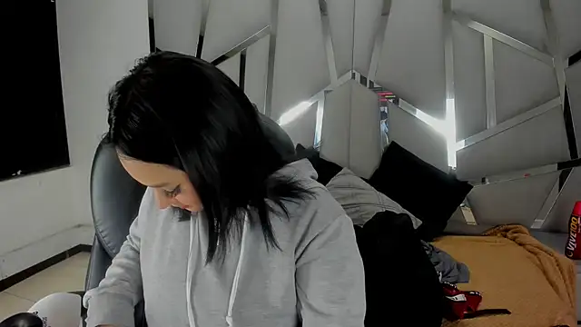Catherinee69 x online show from 22, 7, 2026