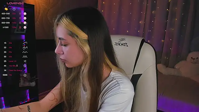 DarlaLike online show from 8, 3, 2025