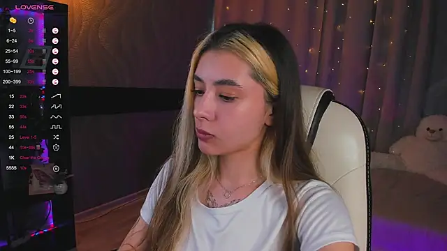 DarlaLike online show from 8, 3, 2025