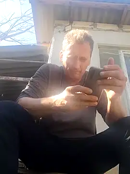 Snapshot of Viause_Kentauelle chatting on 3, 5, 2026 Viause Kentauelle online show from 3, 5, 2026