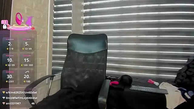 charlotte  G online show from 20, 3, 2025