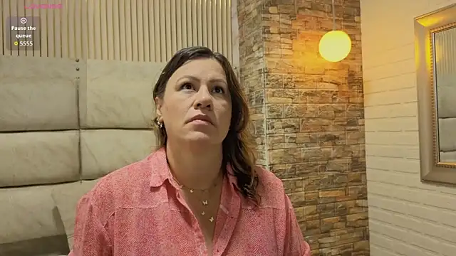 charlotte  G online show from 13, 11, 2025