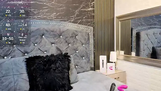 charlotte  G online show from 29, 11, 2025