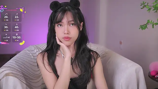 Miuzxc online show from 9, 9, 2025