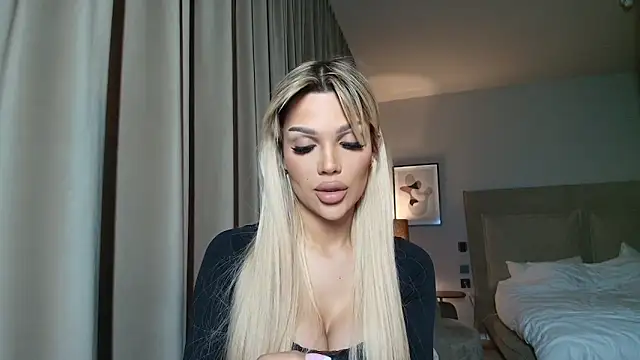 Snapshot of shayblonde chatting on 20, 3, 2026 shayblonde online show from 20, 3, 2026