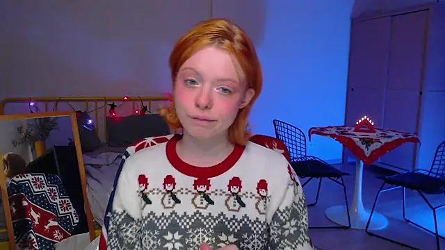 Snapshot of KatieMelone chatting on 13, 12, 2024 KatieMelone online show from 13, 12, 2024