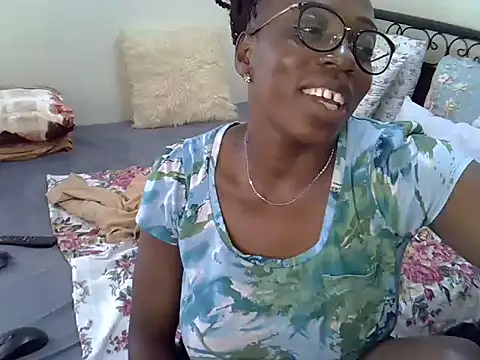 Sweet Bear online show from 10, 4, 2026