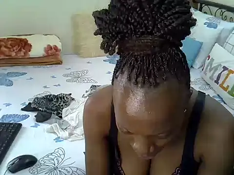 Sweet Bear online show from 16, 4, 2026