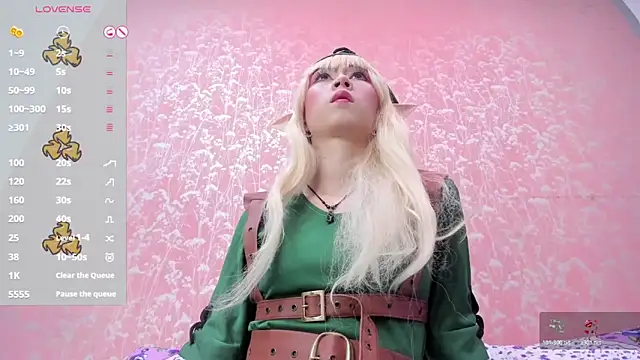 NEZUKO MITSURI online show from 25, 4, 2026