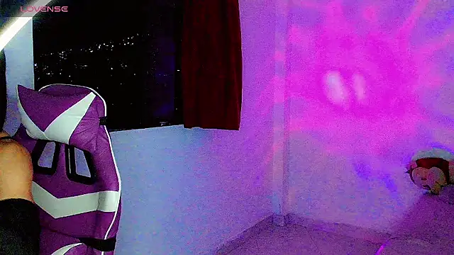 Snapshot of Ms-Zoehans chatting on 13, 9, 2025 Ms-Zoehans online show from 13, 9, 2025