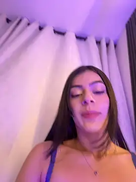 Snapshot of Julieta-sett chatting on 27, 5, 2026 Julieta-sett online show from 27, 5, 2026