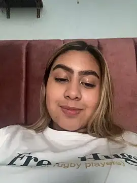 Miabonnett  online show from 3, 2, 2025