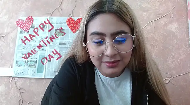 Miabonnett  online show from 14, 2, 2025