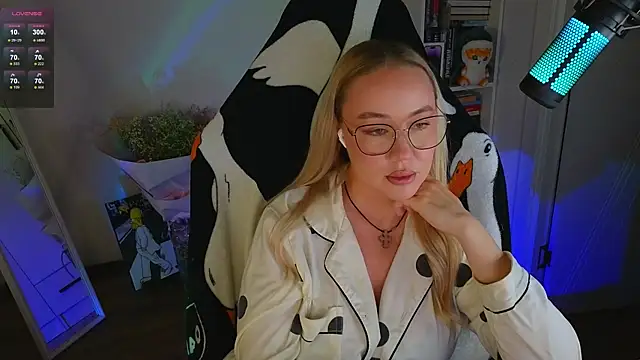 Emili1- online show from 9, 9, 2025