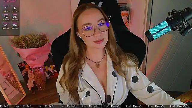 Emili1- online show from 1, 12, 2025