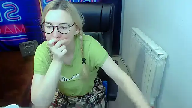 kerakiss877 online show from 22, 2, 2025