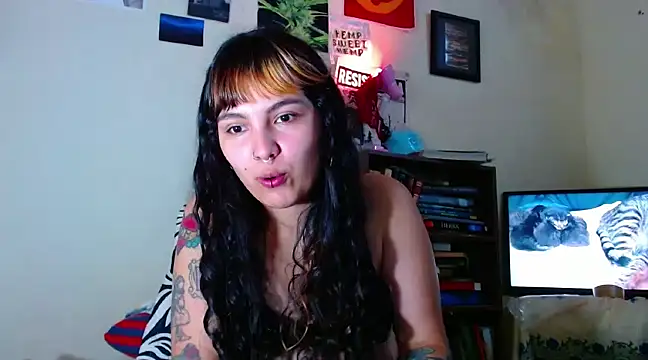 sweetiee mary online show from 18, 2, 2025