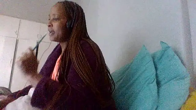 BabeAssXX online show from 25, 4, 2026