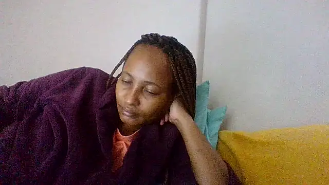 BabeAssXX online show from 27, 4, 2026