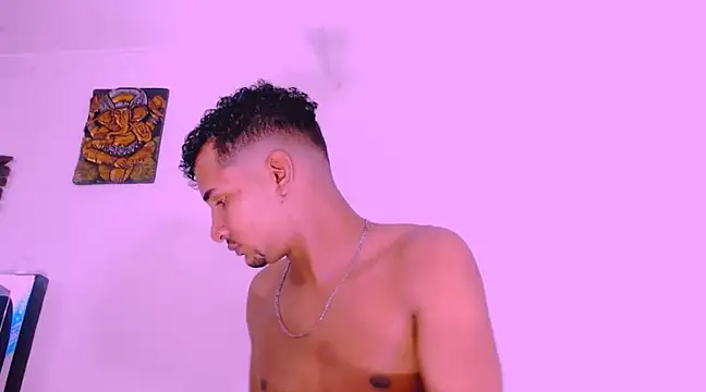 Snapshot of bigballsfullfu chatting on 28, 2, 2025 bigballsfullfu online show from 28, 2, 2025