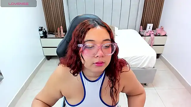 MADISON ROWAN1 online show from 28, 7, 2026