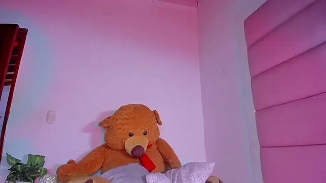 little-Emma online show from 13, 9, 2025