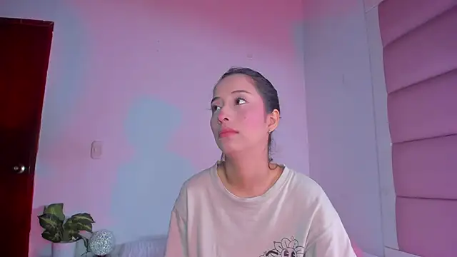 little-Emma online show from 2, 10, 2025