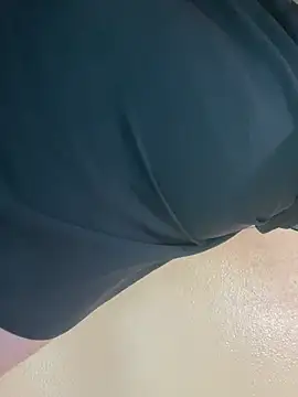 Evelyn Moon online show from 17, 2, 2025