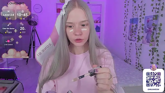 Snapshot of Milia_Parker chatting on 23, 12, 2024 Milia Parker online show from 23, 12, 2024