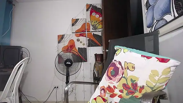 tsbigcock10incock online show from 29, 4, 2026