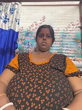 Beauty-queen online show from 28, 2, 2026