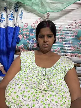 Beauty-queen online show from 28, 7, 2026