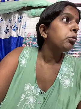 Beauty-queen online show from 29, 7, 2026