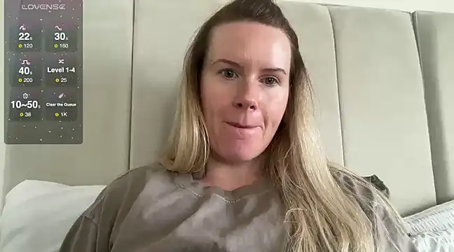 redheadrosie69 online show from 11, 3, 2025