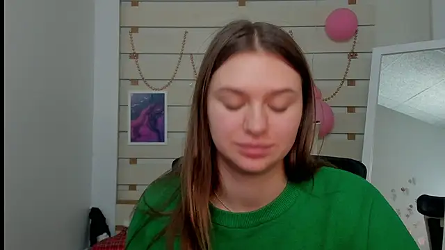 Josephine Kiss online show from 20, 2, 2025