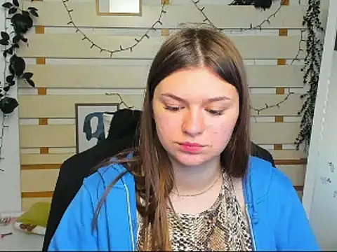 Josephine Kiss online show from 23, 4, 2026