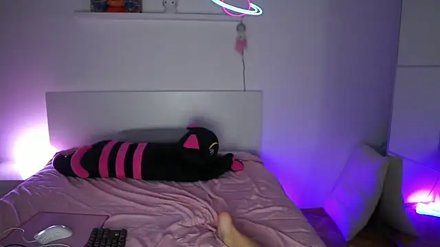 Snapshot of Lady3Holes chatting on 27, 2, 2025 Lady3Holes online show from 27, 2, 2025