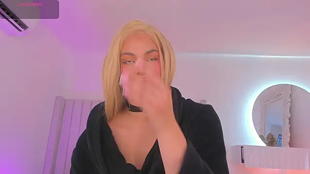 Shelynna azzul online show from 27, 11, 2025