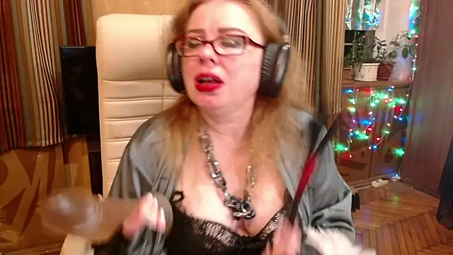 Miss Tress online show from 27, 7, 2026