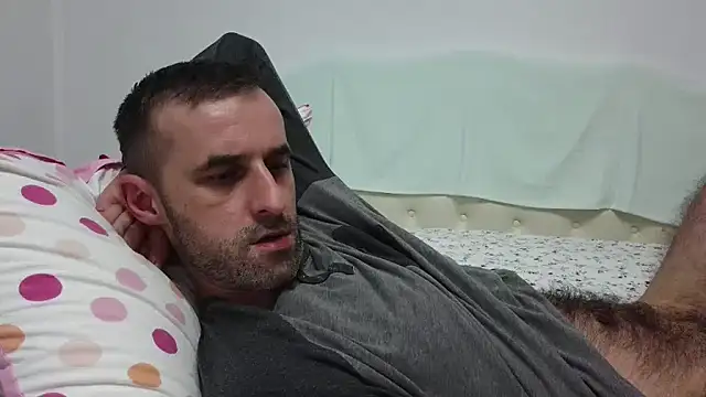 Snapshot of stevenpit chatting on 5, 1, 2025 stevenpit online show from 5, 1, 2025