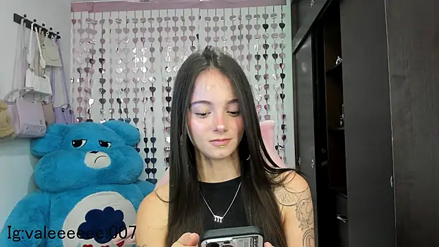 lucyy tay online show from 7, 12, 2024