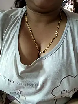 cuteyqueen online show from 16, 1, 2025