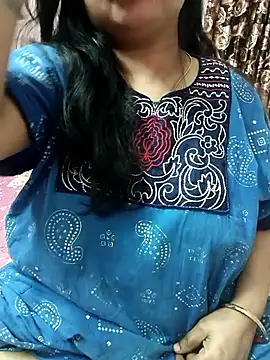 cuteyqueen online show from 7, 10, 2025