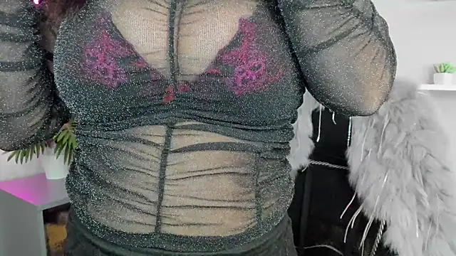 HelenLuxx online show from 12, 2, 2025