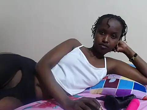 pretty shee22 online show from 12, 10, 2025