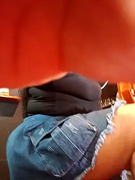 Snapshot of Marcela87 chatting on 2, 2, 2025 Marcela87 online show from 2, 2, 2025