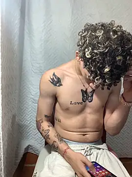 Snapshot of mateodeamjo chatting on 13, 12, 2024 mateodeamjo online show from 13, 12, 2024